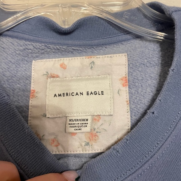 American Eagle Blue Crewneck - Picture 2 of 3